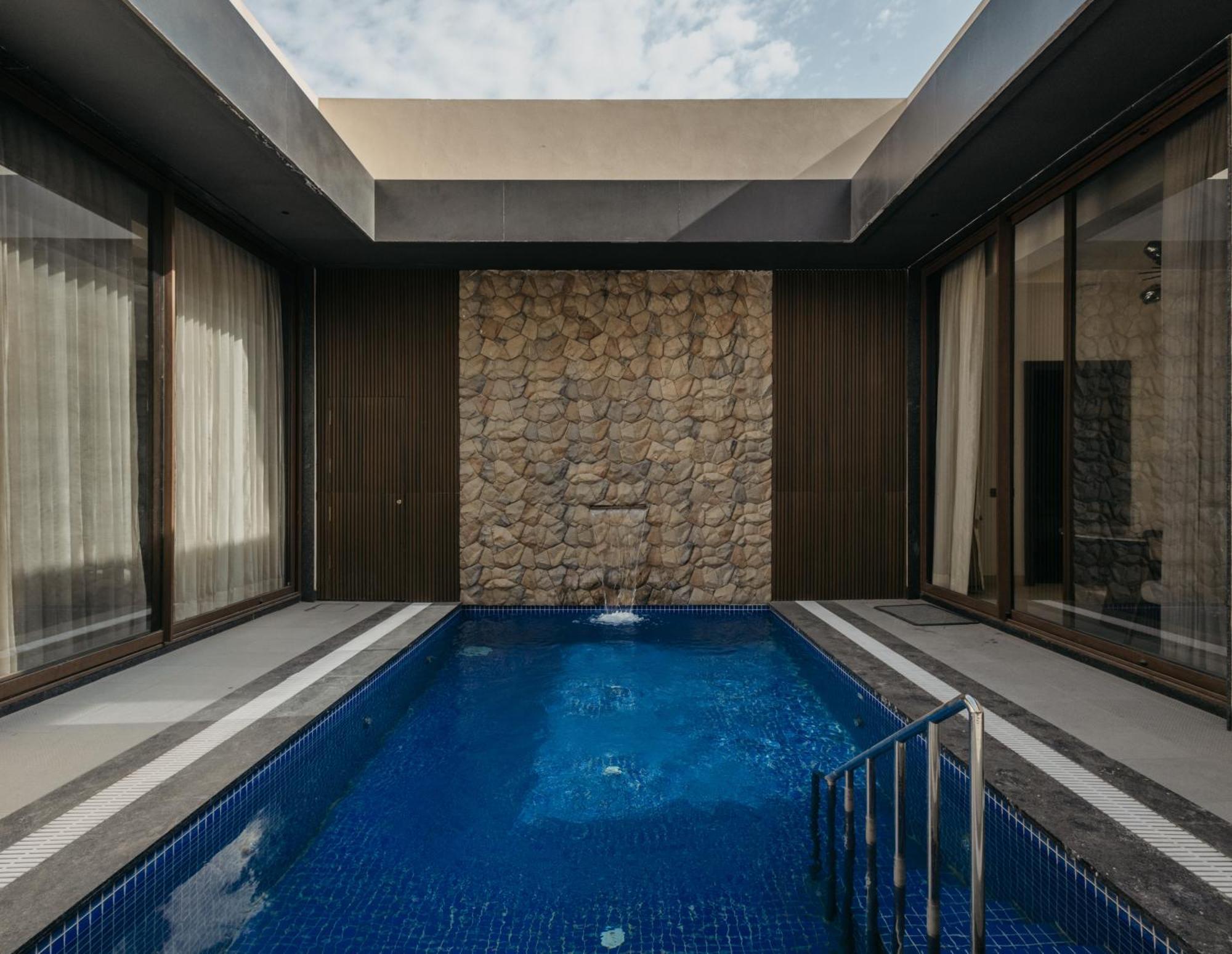 Luxury Lofts Otel Amritsar Dış mekan fotoğraf