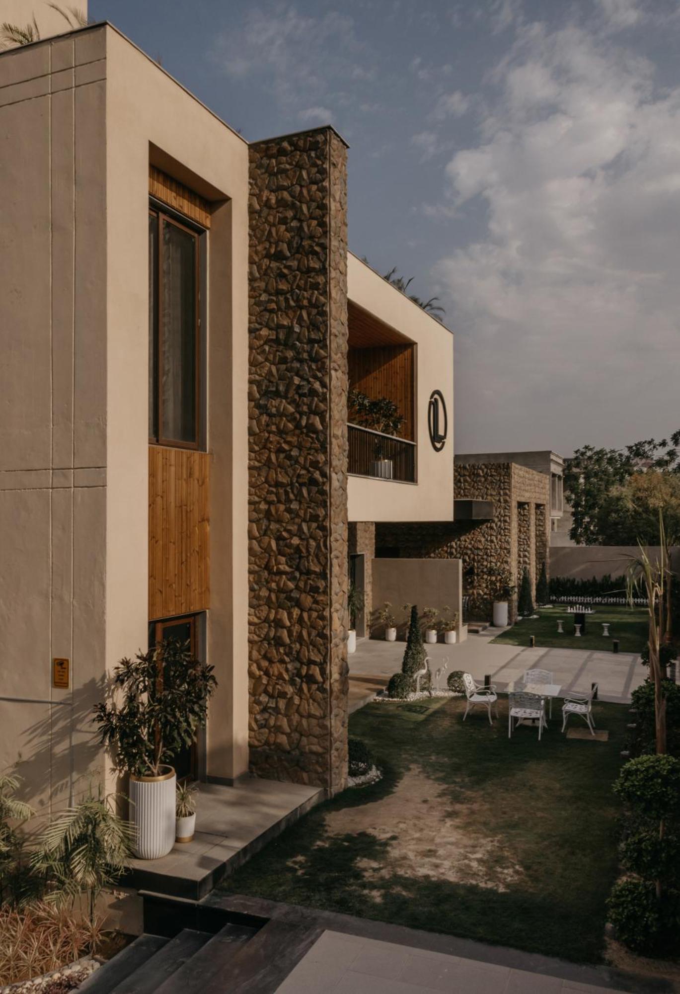 Luxury Lofts Otel Amritsar Dış mekan fotoğraf
